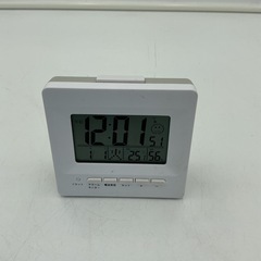 電波デジタル時計