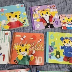 まとめ買いの方無料！　こどもちゃれんじぷち　絵本　まとめ売り　知育玩具セットの画像