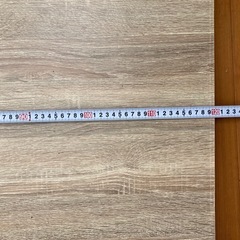 ダイニングテーブルの画像
