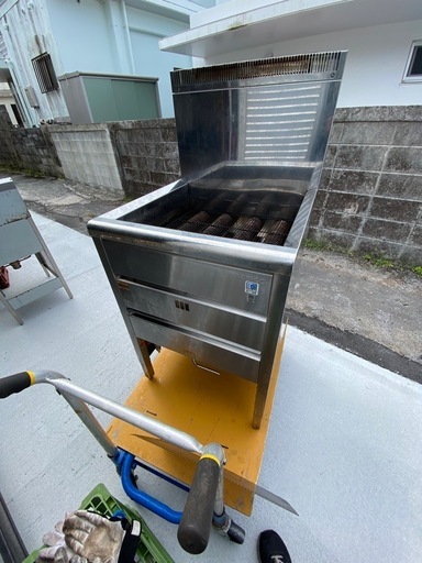 業務用ガスフライヤー