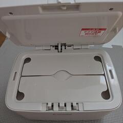 【美品】【インテリアになじむ】Combi おしりふきウォーマー カシミアベージュの画像