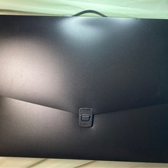 A&B未使用A2アートケースと中古A4B4ケースの画像