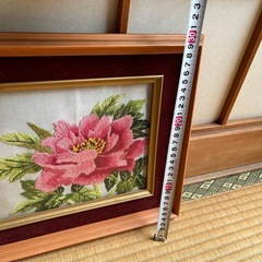 花の刺繍の額の画像