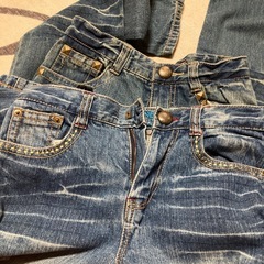 １５０サイズ２枚　ズボン
の画像