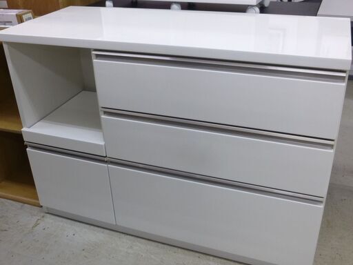 キッチンカウンター　ソフトクローズ引出し