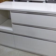 キッチンカウンター　ソフトクローズ引出し