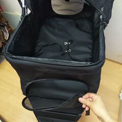 ペットカート やや大きめ 中古美品 の画像