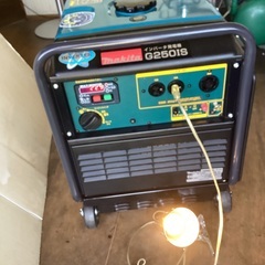 マキタ　インバーター　エンジン発電機　G250IS 中古美品