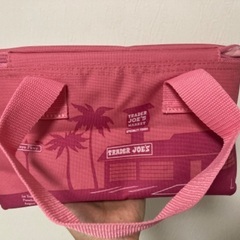 アメリカで人気！新品トレーダージョーズ ミニ保冷バッグの画像