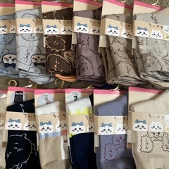 値下げ　新品　レディース　ちいかわ靴下の画像