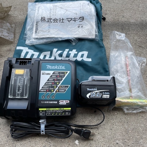 マキタ　充電式草刈機　すぐ使えます。