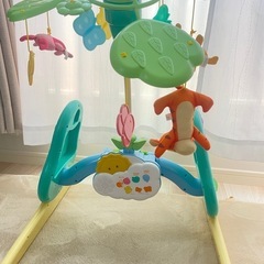 くまのプーさん えらべる回転 6WAYジムにへんしんメリーの画像
