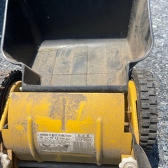 草刈り機