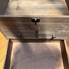 木製アンティーク小物入れ
の画像