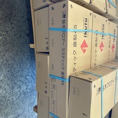 新品マンション用フローリング
の画像