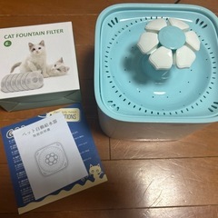 ペット自動給水器 2L フィルター4枚付き