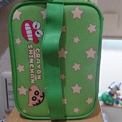 クレヨンしんちゃん　バニティポーチの画像