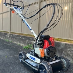 イセキアグリ 自走式草刈り機 スパイダーモアー SP852F 