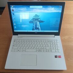 NEC LAVIE PC-NS600 Illustrator20...