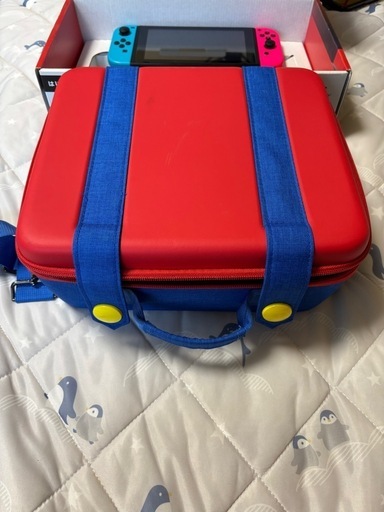 ［売約済］ニンテンドースイッチ バッテリ強化版 箱、ケース付き 