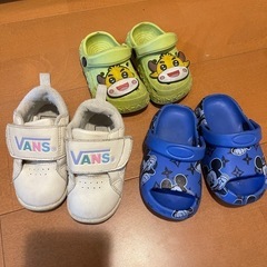 ベビー靴