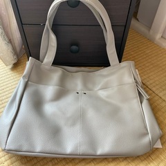 いっぱい入るらくらくバック