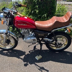 GN125H カスタム　赤　旧車スタイル　吸い込み　旧車の画像