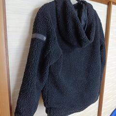 リバーシブルフード付きジャンパー ワークマンの画像