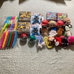 100均おもちゃ、ぬいぐるみキーホルダー　ゲーセン景品まとめ売り...
