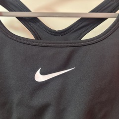 スポーツブラの画像