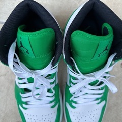 Nikeエアジョーダン1 レトロ ハイ　OG　グリーンの画像