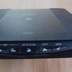 Canon  スキャナー　LIDE  220の画像