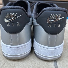Nike　エアフォース1 シルバーブラックの画像