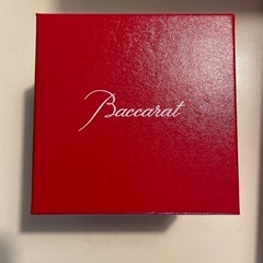 バカラの箱と紙袋セットの画像