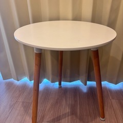 丸テーブル　カフェテーブル
