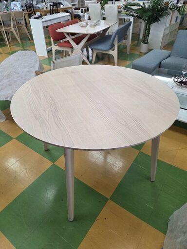 H292　IKEA丸型テーブル