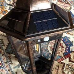 暖色系ソーラーＬＥＤライト（センサー式）　ガーデンライト　ヨーロピアン　ブラウンの画像