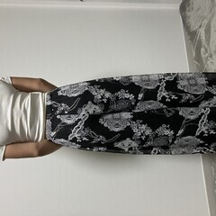 着画あり◎ アイボリークロップトップ＆レース柄ワイドパンツ 2点セットの画像