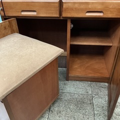 《店頭お渡し》⭐︎大雪木工⭐︎ 椅子付き　ライティングデスク　¥21,780(税込) 近隣配送＋¥3,000〜の画像