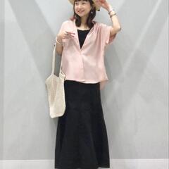 UNIQLOレーヨンシャツ ペールピンク　Sサイズの画像