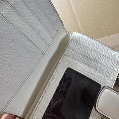 アルマーニ、コーチ折りたたみ財布の画像