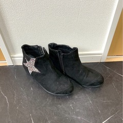 ショートブーツ 子供用 22cmの画像