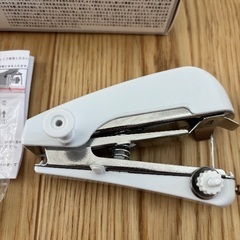 コンパクトハンディミシンの画像