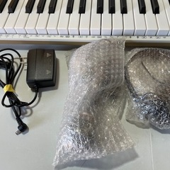 CASIO LK-526 電子ピアノ カシオ キーボード 61鍵盤　23年製の画像