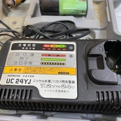 HITACHI 充電式ドライバー　WH12DM　の画像