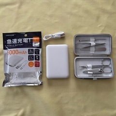 新品HIDISC モバイルバッテリ 5000mAh ＋スマートエ...