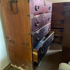 骨董品　タンスの画像