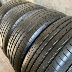 YOKOHAMAタイヤBluEarth-RV03 205/65R16 95H 中古タイヤ4本セットの画像