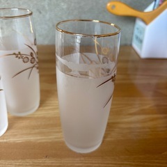 ★ 【お取引中】すりガラス　コップセットの画像