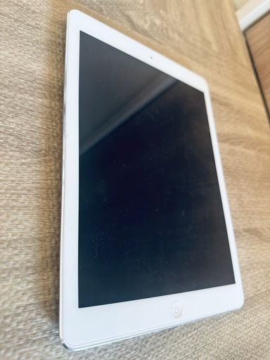 iPad Air 64GB スタンド付き